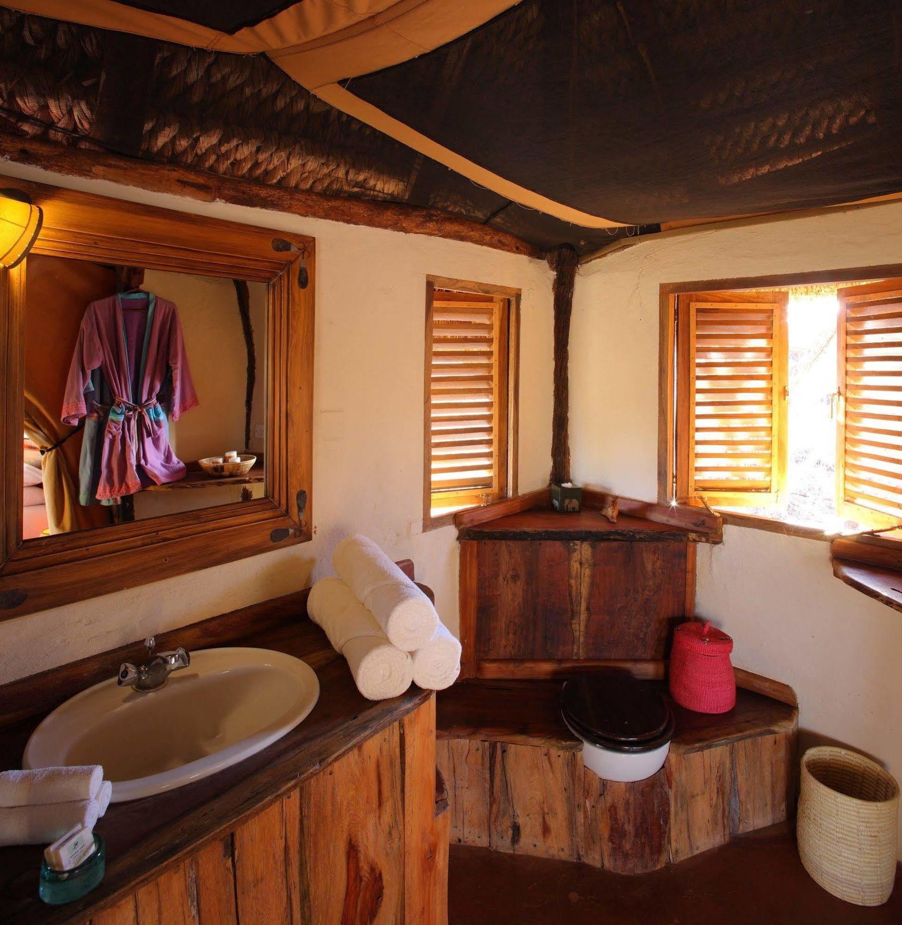 מלון Timau Elewana Lewa Safari Camp מראה חיצוני תמונה